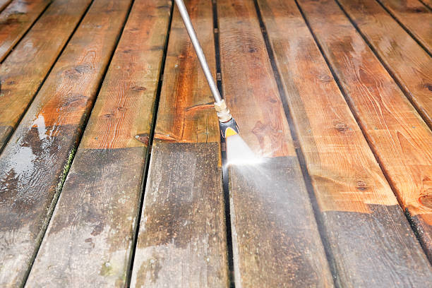 Professional  Pressure Washing Services in Mcmechen, WV